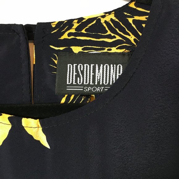 Vintage 80’s blouse with suns and flowers - Picture 6 of 9